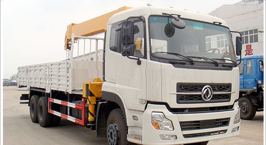 東風(fēng)天龍后雙橋隨車吊(8-12噸吊)