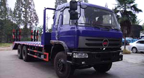 楚風(fēng)后八輪平板運(yùn)輸車